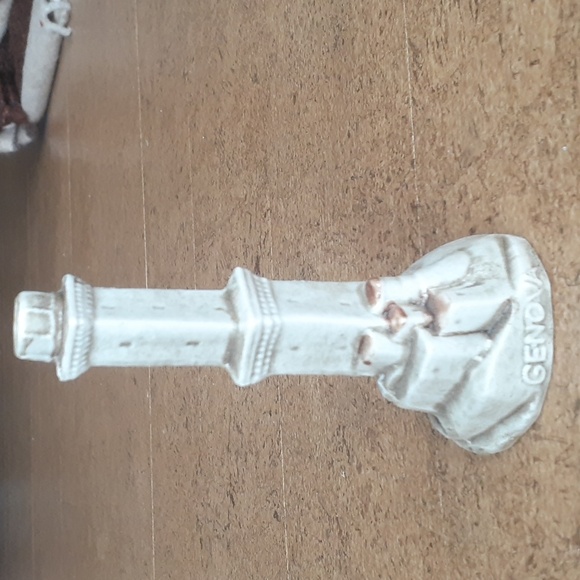 Vintage ceramic liquor containers depicting Florence, Genoa and Pisa and Venice. - Picture 7 of 11